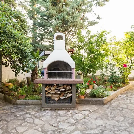 아파트 Katja 자드라보노