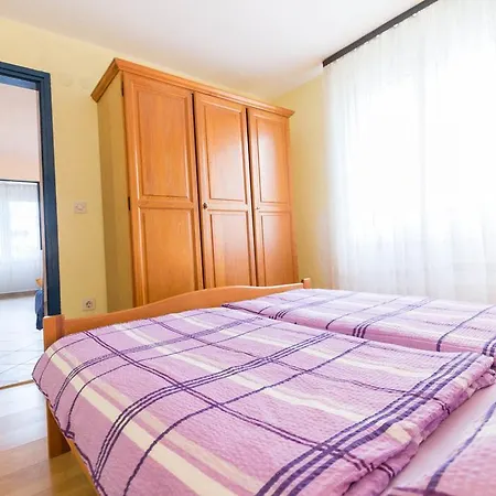 Appartement Katja Jadranovo