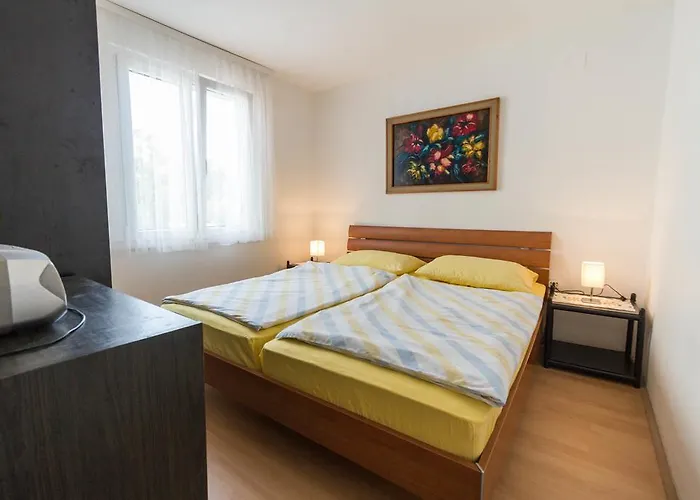 Katja ヤドラニヴォ