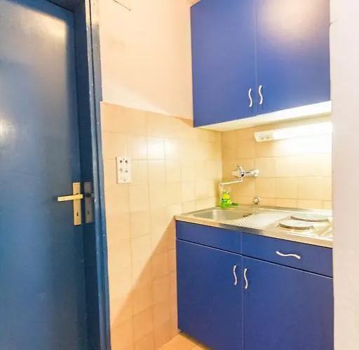 アパート Katja ヤドラニヴォ